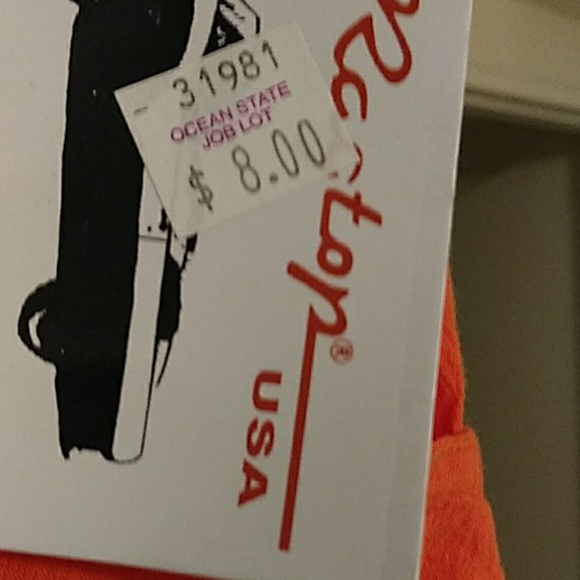 Capis - Picture 3 of 3